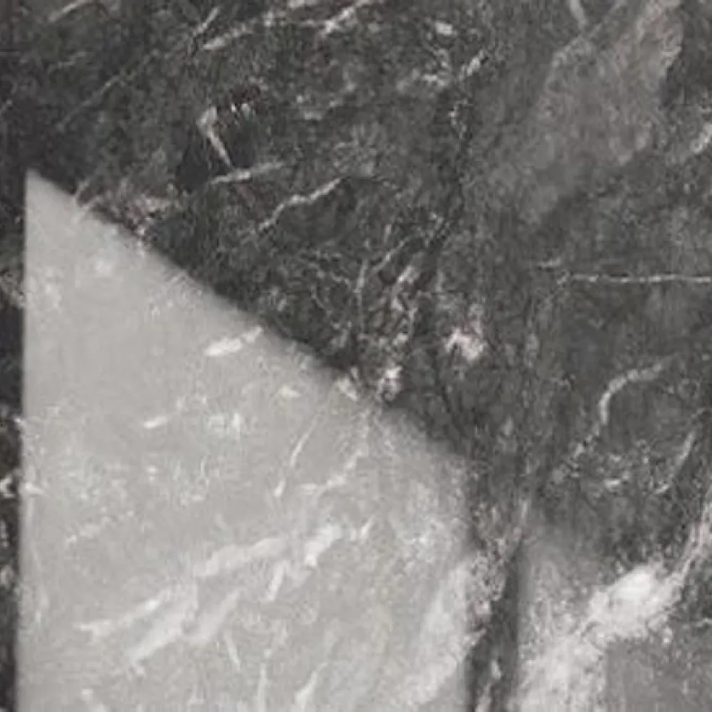 グリジオカルニコ